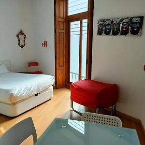Estudio con Cama King